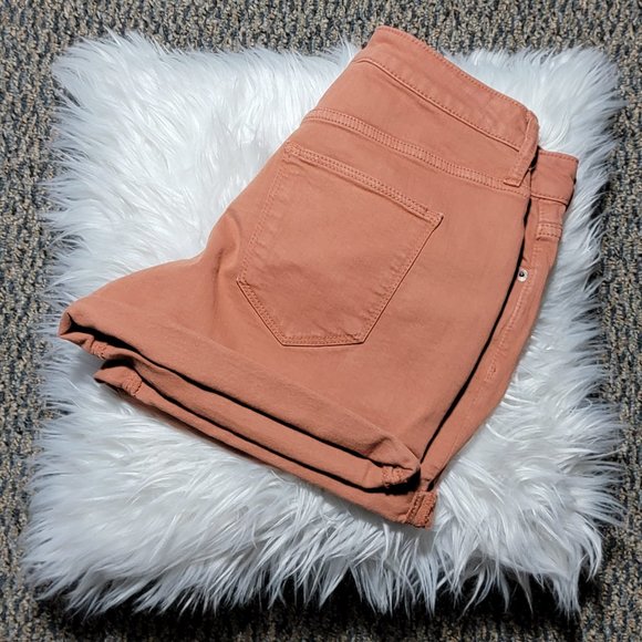 EUC Universal Thread Salmon Colored Shorts Size 6 28 - Picture 15 of 16